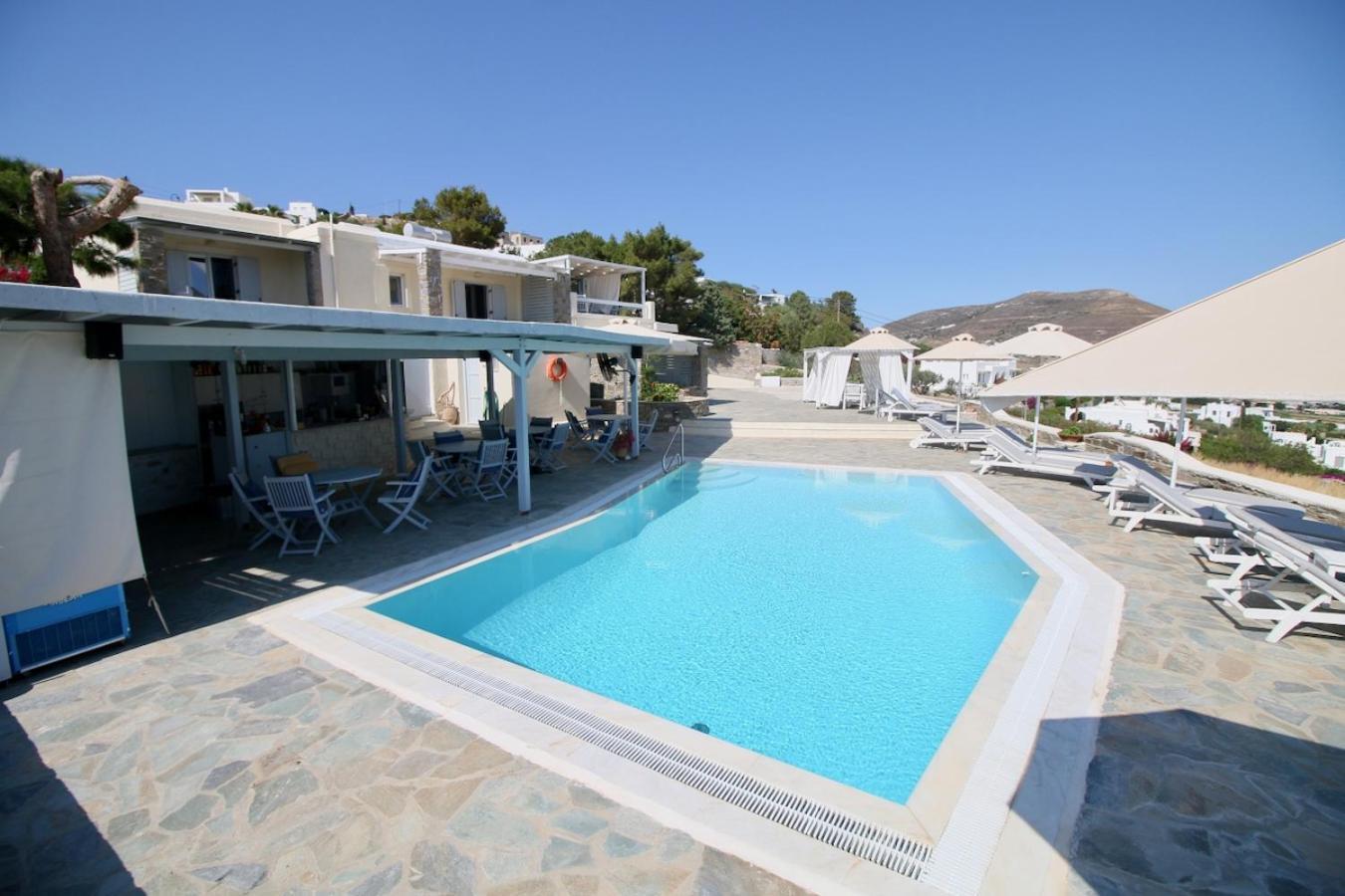 Blue Bay Heliolithos Hotel Páros Eksteriør billede